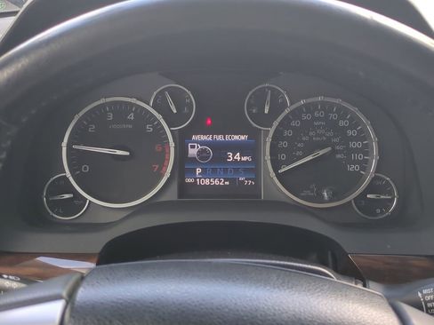 Used 2017 Toyota Tundra Limited w/ Limited Premium Package image 30