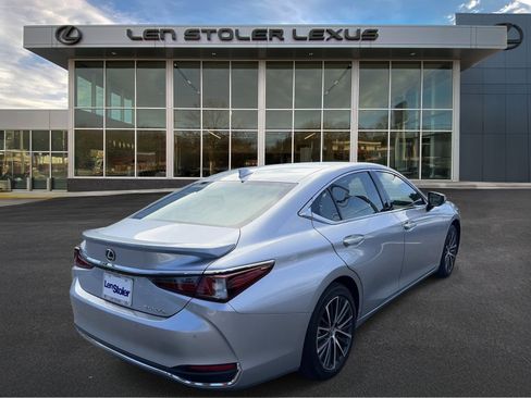 Certified 2025 Lexus ES 300h w/ Premium Package FWD image 8