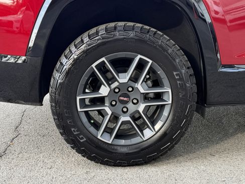 New 2026 GMC Terrain AT4 w/ Convenience Package III AWD/4WD image 12
