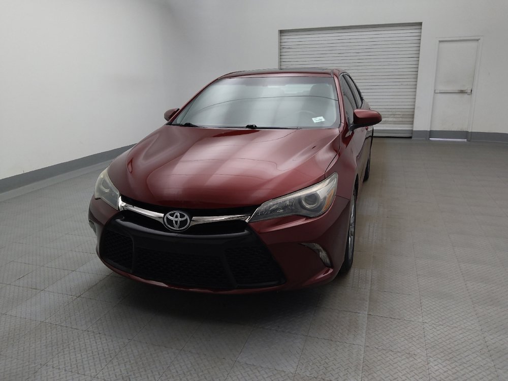 Used 2015 Toyota Camry SE w/ Moonroof Package FWD image 15