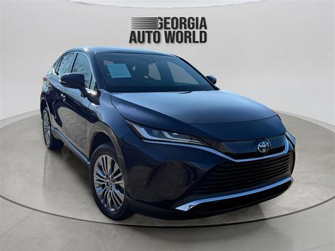 Used 2021 Toyota Venza Limited image 6