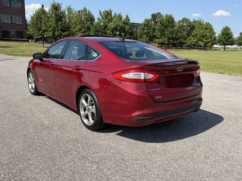 Used 2013 Ford Fusion SE FWD image 23