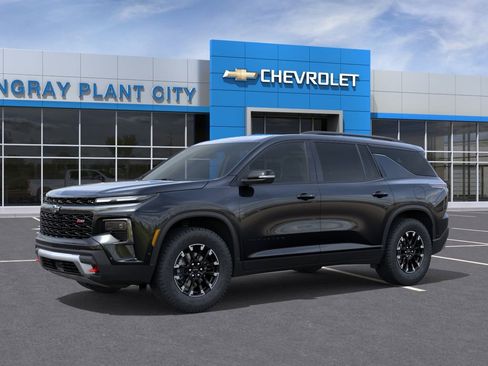 New 2026 Chevrolet Traverse Z71 w/ Enhanced Driving Package AWD/4WD image 2