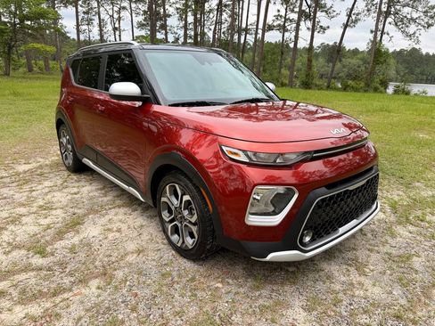 Used 2022 Kia Soul X-Line FWD image 7