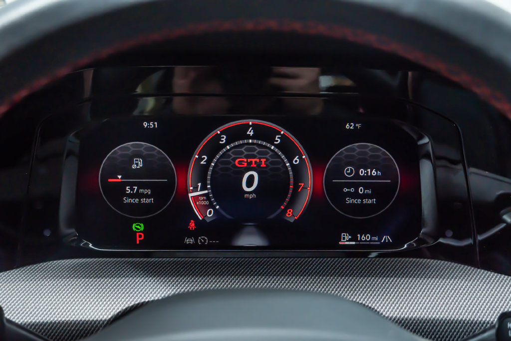 Used 2025 Volkswagen GTI Autobahn FWD image 16
