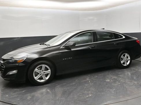 Used 2024 Chevrolet Malibu LS FWD image 4