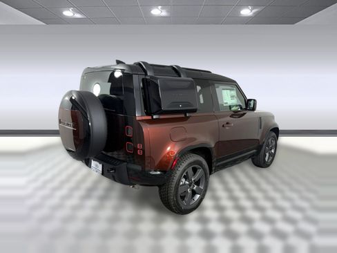 New 2026 Land Rover Defender 90 X-Dynamic SE AWD/4WD image 9