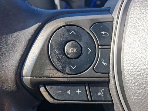 Used 2022 Toyota Corolla XLE image 28