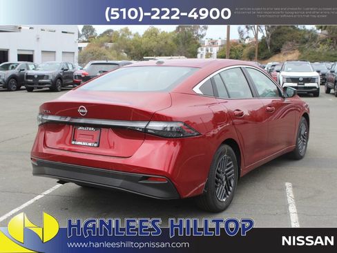 New 2027 Nissan Sentra SV w/ Floor Mat Package FWD image 7