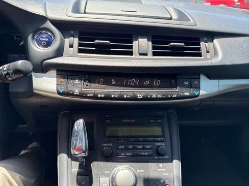 Used 2012 Lexus CT 200h Premium w/ Premium Audio Pkg FWD image 32