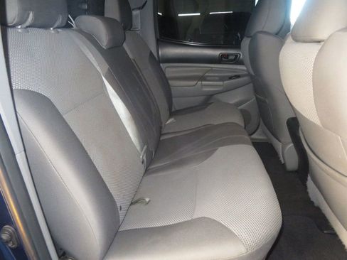 Used 2015 Toyota Tacoma PreRunner w/ TRD Off-Road Package image 30