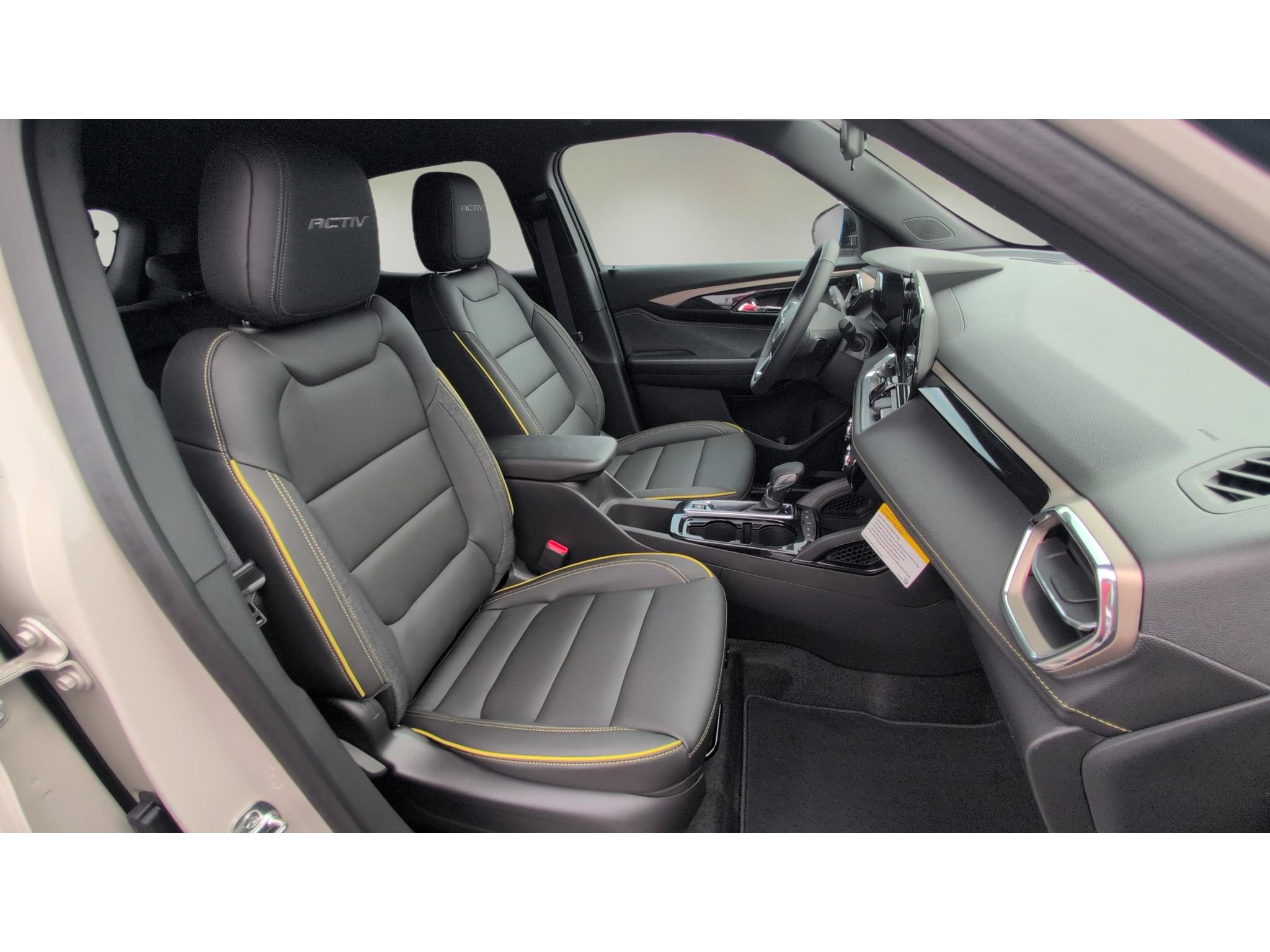 New 2026 Chevrolet TrailBlazer ACTIV w/ Driver Confidence Package FWD image 15