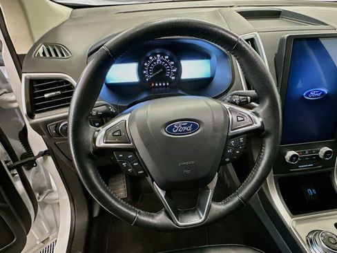 Used 2024 Ford Edge SEL AWD/4WD image 18