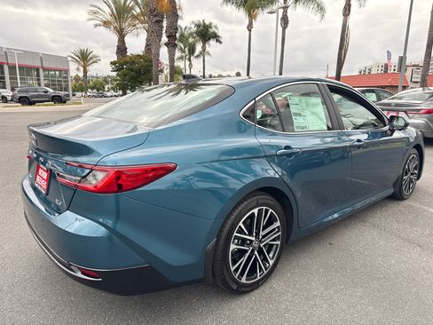 New 2026 Toyota Camry XLE FWD image 12