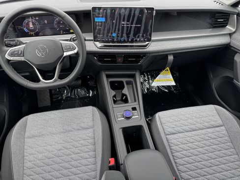 New 2025 Volkswagen Tiguan S image 10