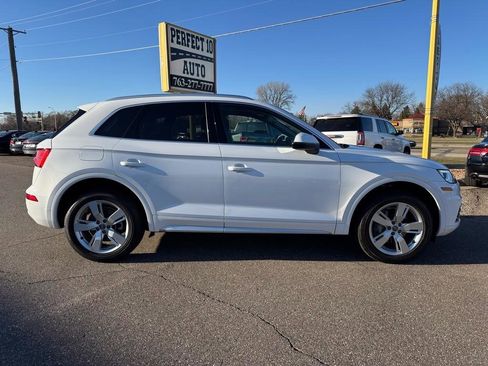 Used 2018 Audi Q5 2.0T Premium Plus w/ Premium Plus Package image 3