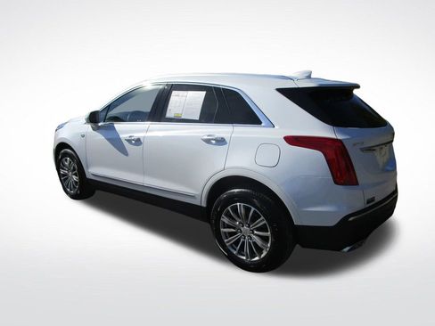 Used 2019 Cadillac XT5 Luxury image 3