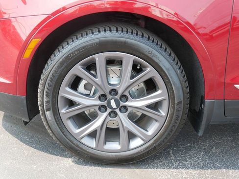 Used 2020 Cadillac XT5 Sportv w/ LPO, Floor Liner Package image 6