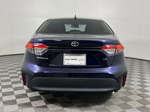 Used 2023 Toyota Corolla LE image 7