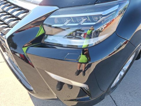 Used 2023 Lexus GX 460 Premium w/ Premium Package AWD/4WD image 10