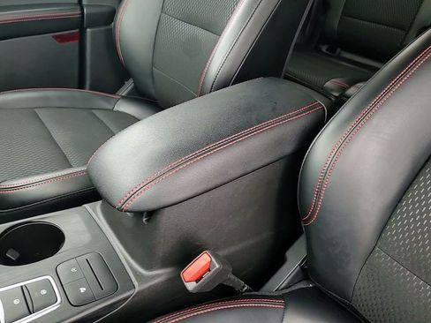 Used 2025 Ford Escape ST-Line image 21