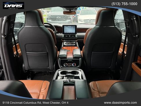 Used 2018 Lincoln Navigator L Reserve w/ Technology Package AWD/4WD image 40