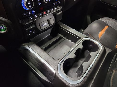 Used 2023 GMC Sierra 2500 AT4 w/ Gooseneck/5TH Wheel Package image 40