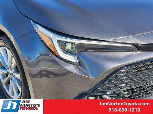 Used 2023 Toyota Corolla SE image 9