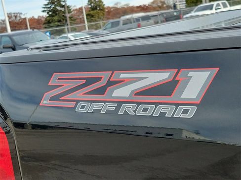 Used 2021 Chevrolet Colorado Z71 image 6