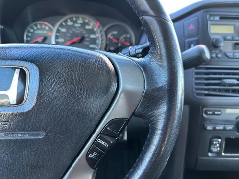 Used 2004 Honda Pilot EX image 12
