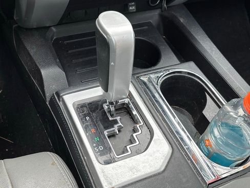 Used 2015 Toyota Tundra Limited image 11