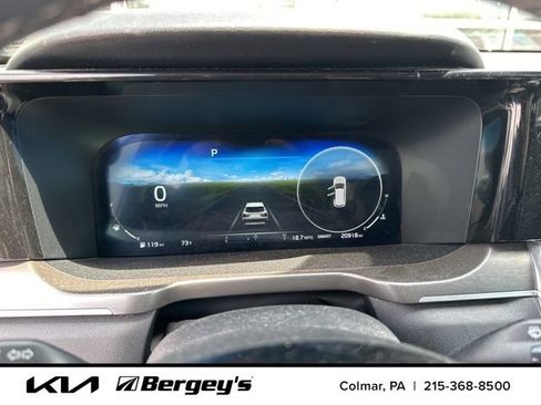 Used 2023 Kia Sorento SX AWD/4WD image 5