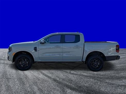New 2025 Ford Ranger Lariat w/ Black Appearance Package RWD image 7