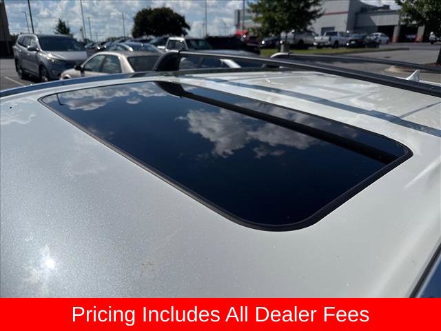 Used 2019 Toyota Highlander XLE FWD image 8