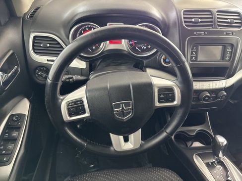 Used 2019 Dodge Journey SE w/ Connectivity Group image 23