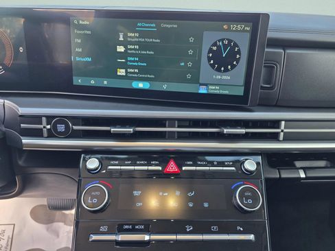 New 2026 Hyundai Santa Fe SE FWD image 21