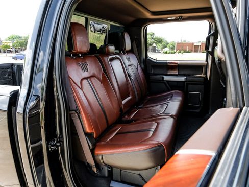 Used 2019 Ford F250 King Ranch w/ King Ranch Ultimate Package AWD/4WD image 39