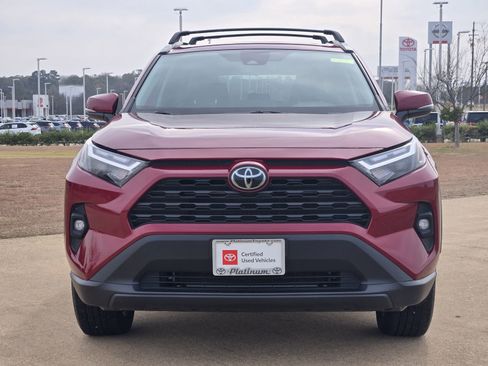 Used 2024 Toyota RAV4 XLE Premium image 6