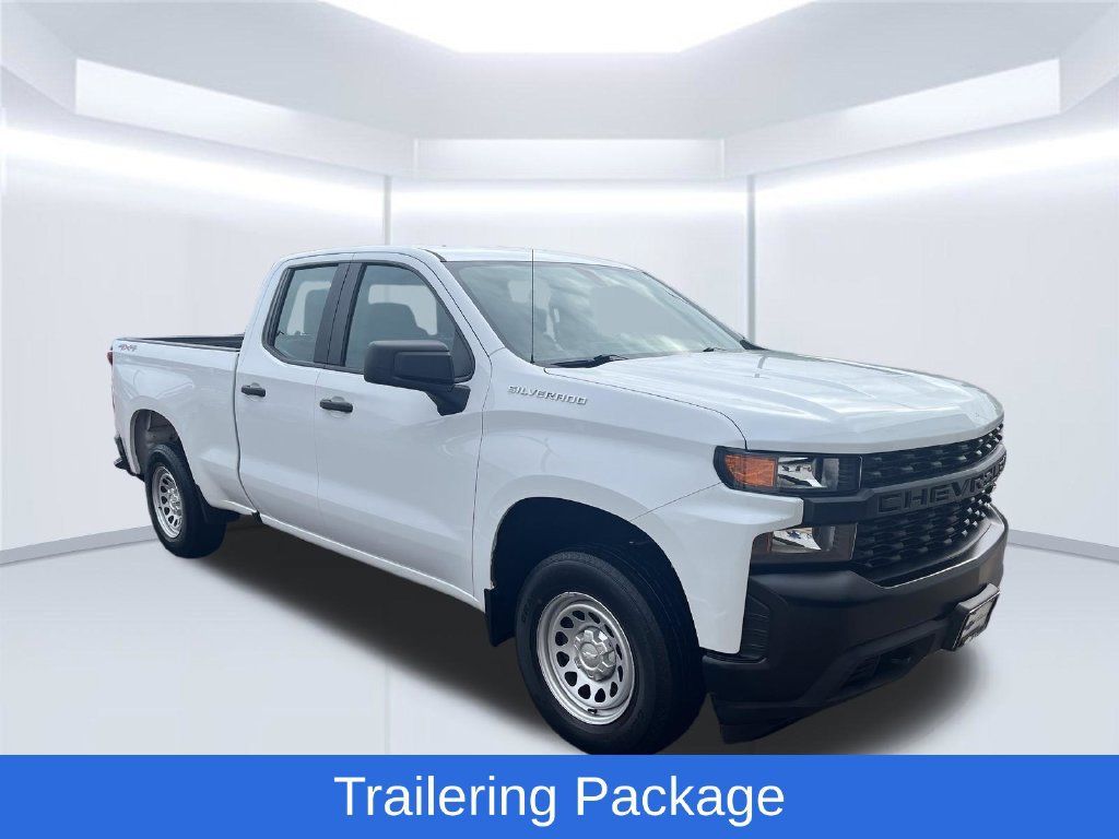 Used 2020 Chevrolet Silverado 1500 W/T w/ Trailering Package AWD/4WD image 9