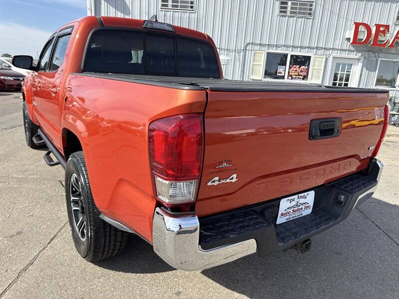Used 2016 Toyota Tacoma SR5 w/ Towing Package AWD/4WD image 5