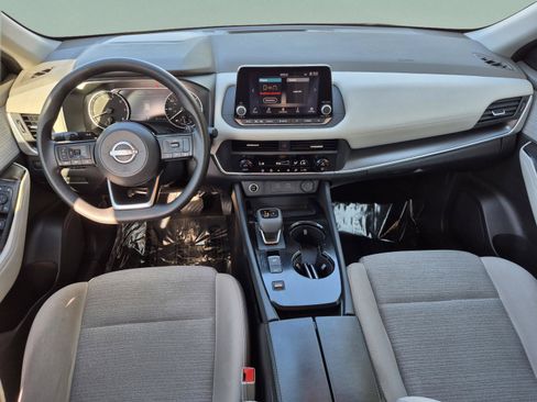 Certified 2023 Nissan Rogue SV FWD image 12