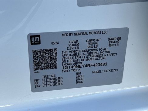 Used 2024 GMC Sierra 2500 SLT w/ SLT Premium Package image 29