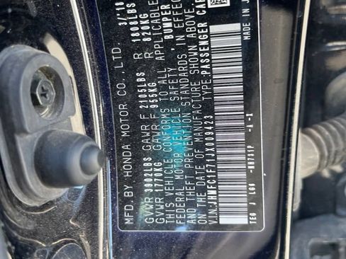 Used 2018 Honda Civic EX-L image 9