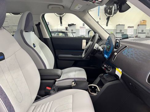 Certified 2025 MINI Cooper Countryman S image 19
