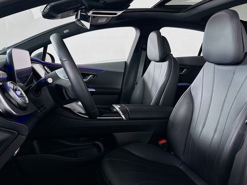 Certified 2023 Mercedes-Benz EQE 350+ 4MATIC Sedan image 17