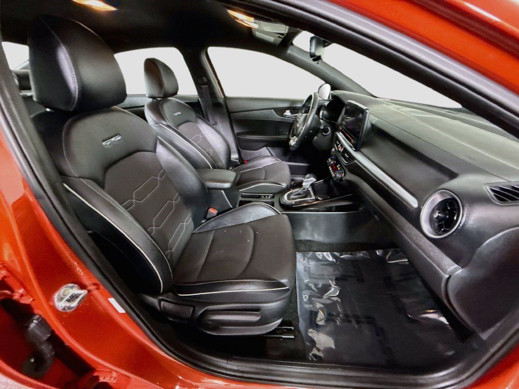 Used 2022 Kia Forte GT-Line w/ GT-Line Technology Package FWD image 28
