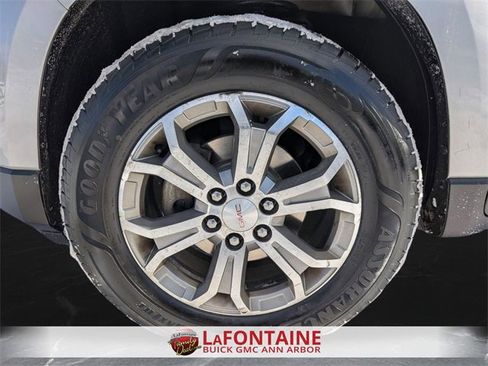 Certified 2016 GMC Acadia SLT w/ Open Road Package image 33