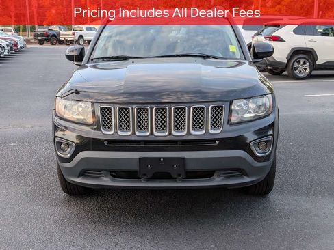 Used 2017 Jeep Compass High Altitude FWD image 7