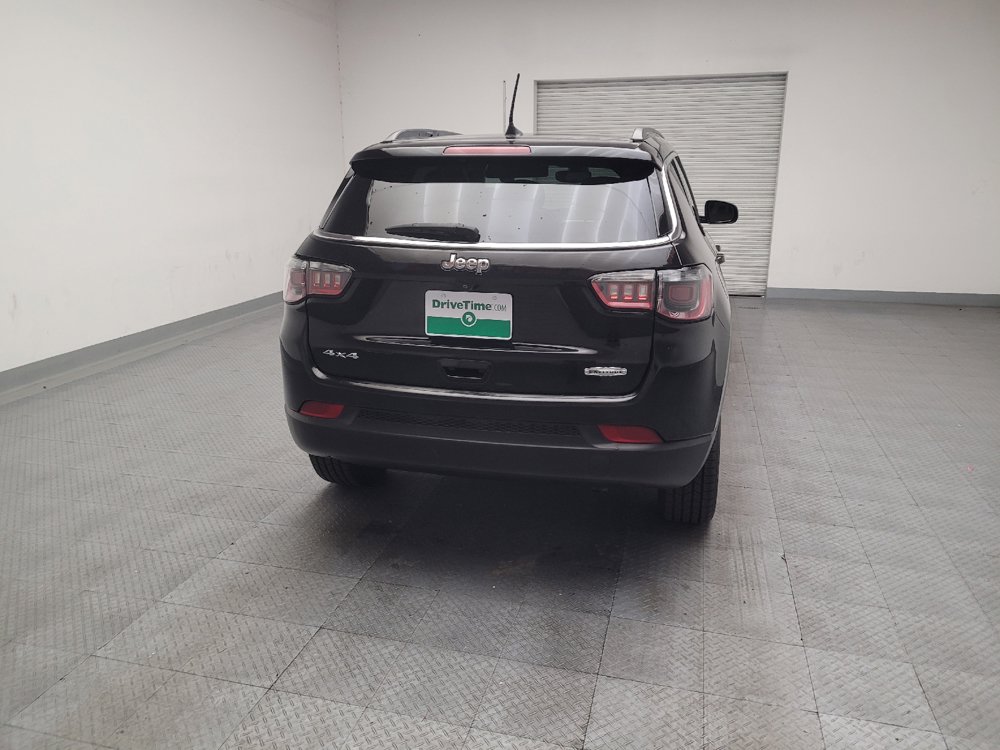 Used 2018 Jeep Compass Latitude w/ Popular Equipment Group AWD/4WD image 7