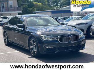 Used 2019 BMW 750i xDrive w/ Autobahn Package AWD/4WD video 1